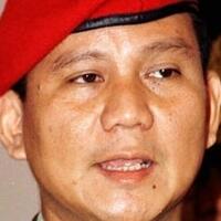 saat-prabowo-menggoda-personel-brimob-akui-punya-satu-pacar-yang-ketahuan