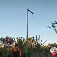 horor-tiang-lampu-kuburan-bergerak-gerak-sendiri-apa-penyebabnya