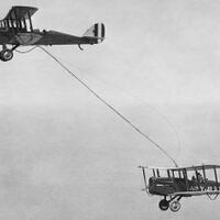 100-tahun-air-refueling