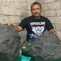 sederet-fakta-pria-nganjuk-temukan-2-batu-meteor-di-tengah-hutan