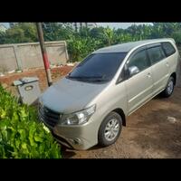 toyota-innova-bensin-g-2014-manual-silver