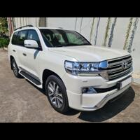 land-cruiser-45d-vxr-atpm-2017-km58rb-record-facelift-tanpa-cacat