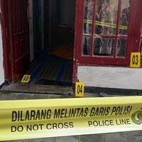 ibu-di-malang-tewas-tergantung-anaknya-meninggal-bersimbah-darah
