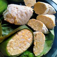 banyak-yang-lebih-suka-tempe-bungkus-daun-ini-5-keunggulan-tempe-bungkus-plastik