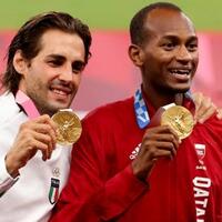 jeniusnya-atlit-qatar-medali-emas-olimpiade-dibagi-dua