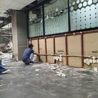 jasa-bongkar-pasang-partisi-gypsum-dan-kaca