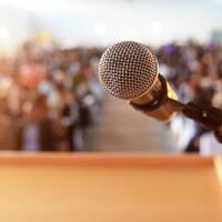 mengoptimalkan-kemampuan-berbicara-dengan-7-tips-public-speaking