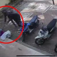 viral-maling-sumbang-uang-ke-pemulung-sebelum-curi-motor-di-cileungsi-bogor