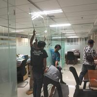 jasa-bongkar-pasang-partisi-kaca