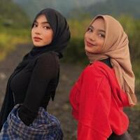 usai-jilat-eskrim-oklin-fia-kembali-berulah-jilat-yang-lain-sengaja-cari-masalah