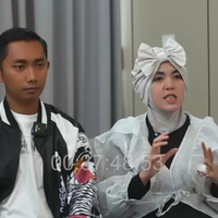 syarah-ungkap-alasan-terbuai-bujuk-rayu-mario-teguh-salah-satunya-tidur-di-tumpukan