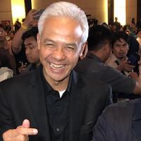 pdip-bayangkan-jika-ganjar-dan-anies-bergabung-jadi-satu-kekuatan