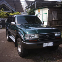 land-cruiser-vxr-1997
