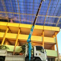 sewa-truck-crane-gresik-surabaya