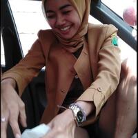 pns-cantik-yang-video-syurnya-beredar-luas-ternyata-guru-beprestasi-di-jawa-barat