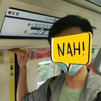 viral-pintu-lrt-terlalu-pendek-dan-menyusahkan-orang-tinggi-begini-penjelasan-kai