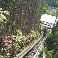 horor-kecelakaan-lift-di-bali-disebut-karena-digelantungi-15-makhluk-halus