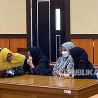 tiga-pelaku-pencekokan-miras-ke-kucing-divonis-penjara-2-bulan