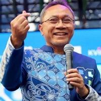 ketum-pan-zulkifli-hasan-bagi-bagi-uang--seket-ewunan--ke-nelayan-kpk-angkat-bicara