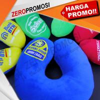 produksi-souvenir-bantal-leher-bordir-logo-custom