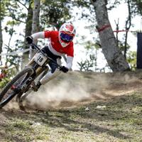 berlangsung-sengit-rendy-sanjaya-keluar-sebagai-juara-76-indonesian-downhill-2023