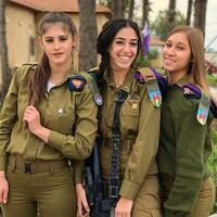 heboh-tentara-wanita-israel-bersetubuh-dengan-tahanan-palestina-pertanda-akan-damai