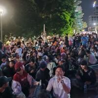 warga-padati-tugu-proklamasi-akan-deklarasi-dukung-gibran-jadi-cawapres
