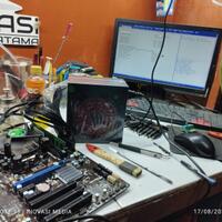 rekomendasi-spesialis-service-laptop-surabaya-update-dan-upgrade-windows-ssd-ram