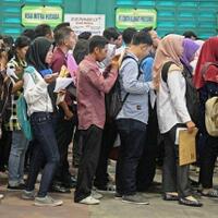 5-pekerjaan-yang-oversupply-kelebihan-pekerja-di-indonesia