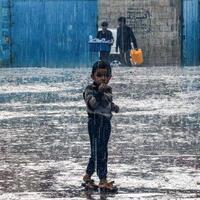 israel-larang-warga-palestina-mengumpulkan-air-hujan-kejam-dan-tak-manusiawi
