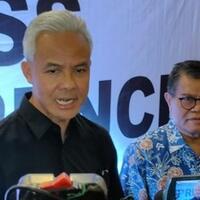 ganjar-ngaku-tak-masalah-dikritik-dan-didemo-warga-itu-edukasi