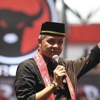 respons-ganjar-soal-elektabilitas-disalip-anies-imin-di-survei-kompas