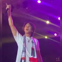 nyanyi-lagu--baby--pakai-syal-palestina-iqbaal-ramadhan-dihujat-netizen