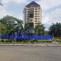 suara-benda-jatuh-terdengar-saat-mahasiswi-lompat-dari-lantai-12-gedung-ub
