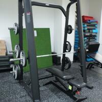 jual-alat-fitness-gorefit-smith-machine-commercial