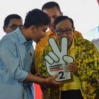 gibran-minta-mahfud-cak-imin-tidak-serang-dirinya-saat-debat-cawapres-2024