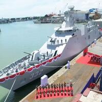 indonesia-satu-satunya-negara-asean-yang-buat-kapal-perang-seberat-10-ribu-ton
