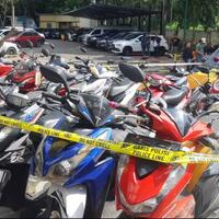 terbongkar-ratusan-motor-dan-mobil-hasil-curian-disimpan-di-gudang-tni-ad
