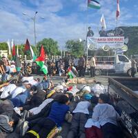 aksi-100-hari-menentang-genosida-israel-di-gaza-palestina