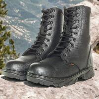 sepatu-safety-ngoro