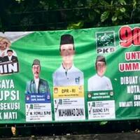 viral-baliho-caleg-sebut-siap-ditembak-mati-jika-korupsi-bisakah-dipercaya