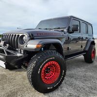 jeep-rubicon-20l-jl-turbo-2022-abu-abu-4-x-4-nik-2022-odo-2000-km-record