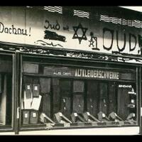 apocalypse-world-war-2-kristallnacht-tragedi-pilu-kaum-yahudi-di-masa-nazi-jerman