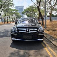 mercedes-benz-gl-400-amg-black-on-black-2015