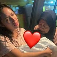 tersenyum-di-tahlilan-6-potret-tangisan-tamara-tyasmara-di-hari-meninggalnya-dante