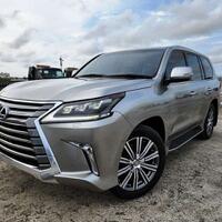 lexus-lx-570-luxury-2016-sonic--abu-abu--on-beige-odometer-63000-km-serv-rec