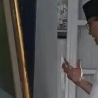 luar-biasa-anies-sedih-dengan-keadaan-ri-sampai-ngajak-ngobrol-lukisan-bung-hatta