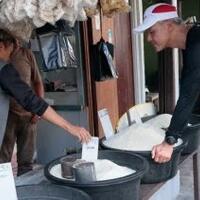 tanya-harga-beras-ganjar-pranowo-malah-dinyinyirin-netizen-kalau-16-suara-bapak