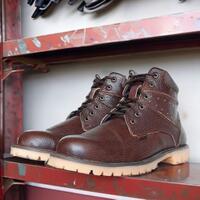produksi-sepatu-safety-boots-tuban---wano--081359117118