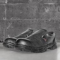 terbaik-sepatu-safety-yang-tahan-minyak-samarinda---wano--081359117118